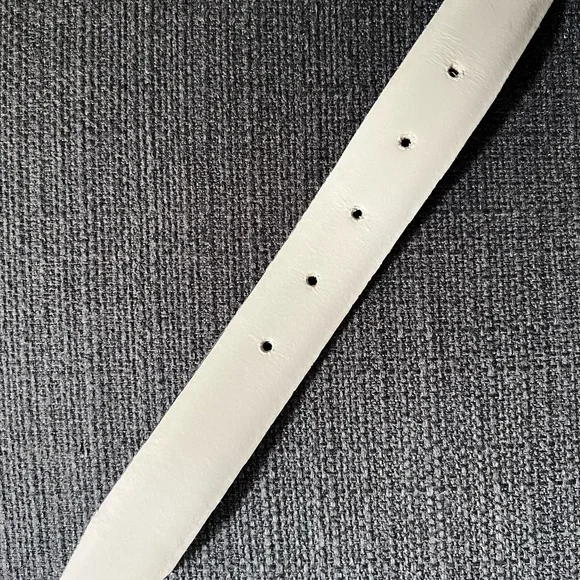 Agnes B Men's Cream Leather Belt. NWOT